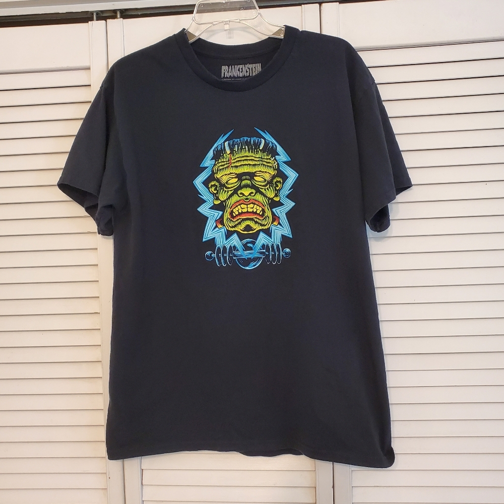 Loot Crate Loot Wear Frankenstein Horror T-shirt, Size Large
